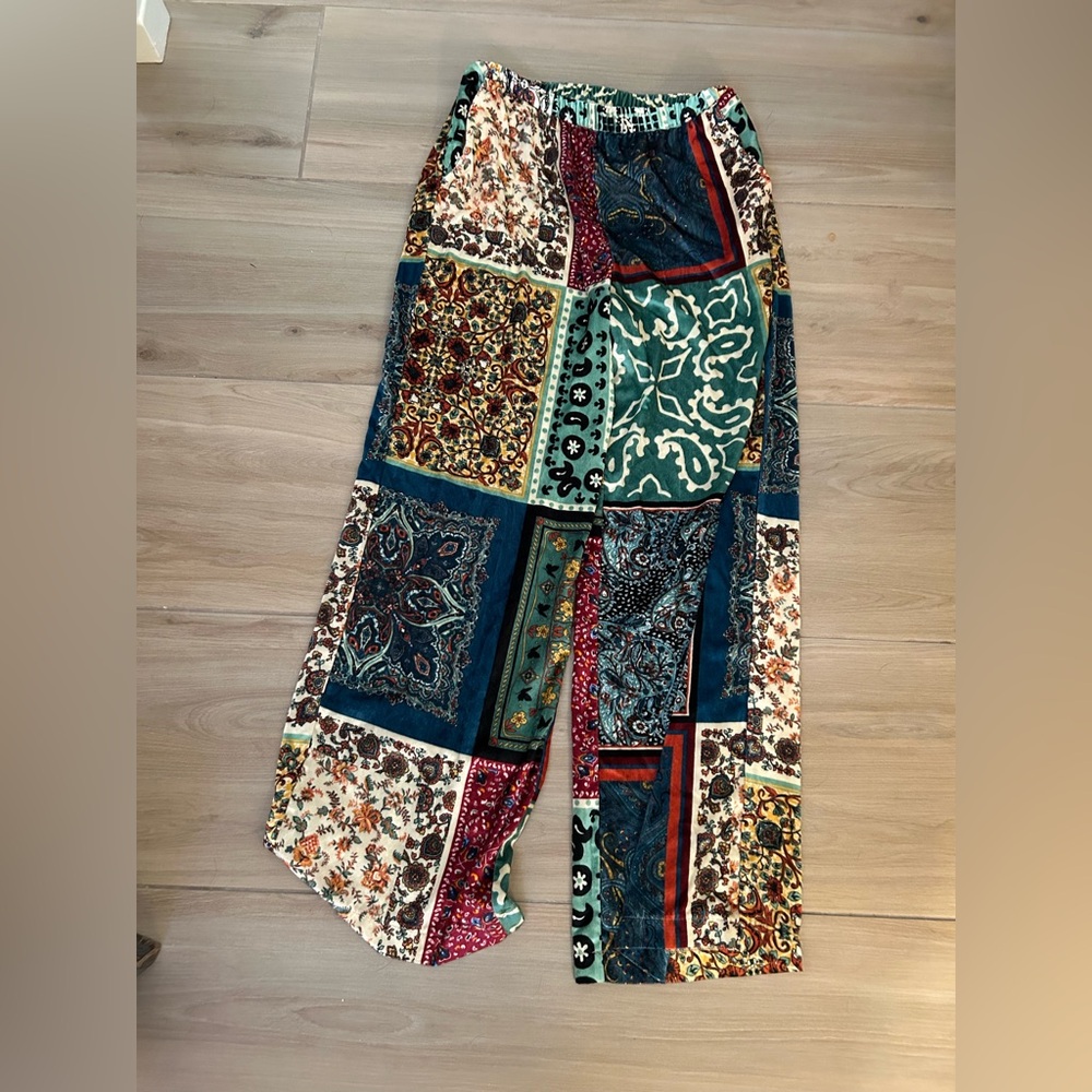 SFIZIO Patchwork Velvet Trousers Rent the Runway Preloved 8 $385 - Picture 4 of 6